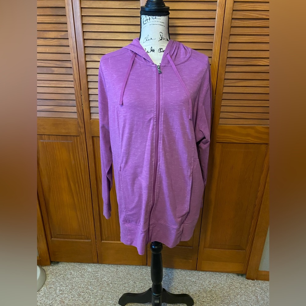COPY - Women’s plus Tek gear light weight jacket